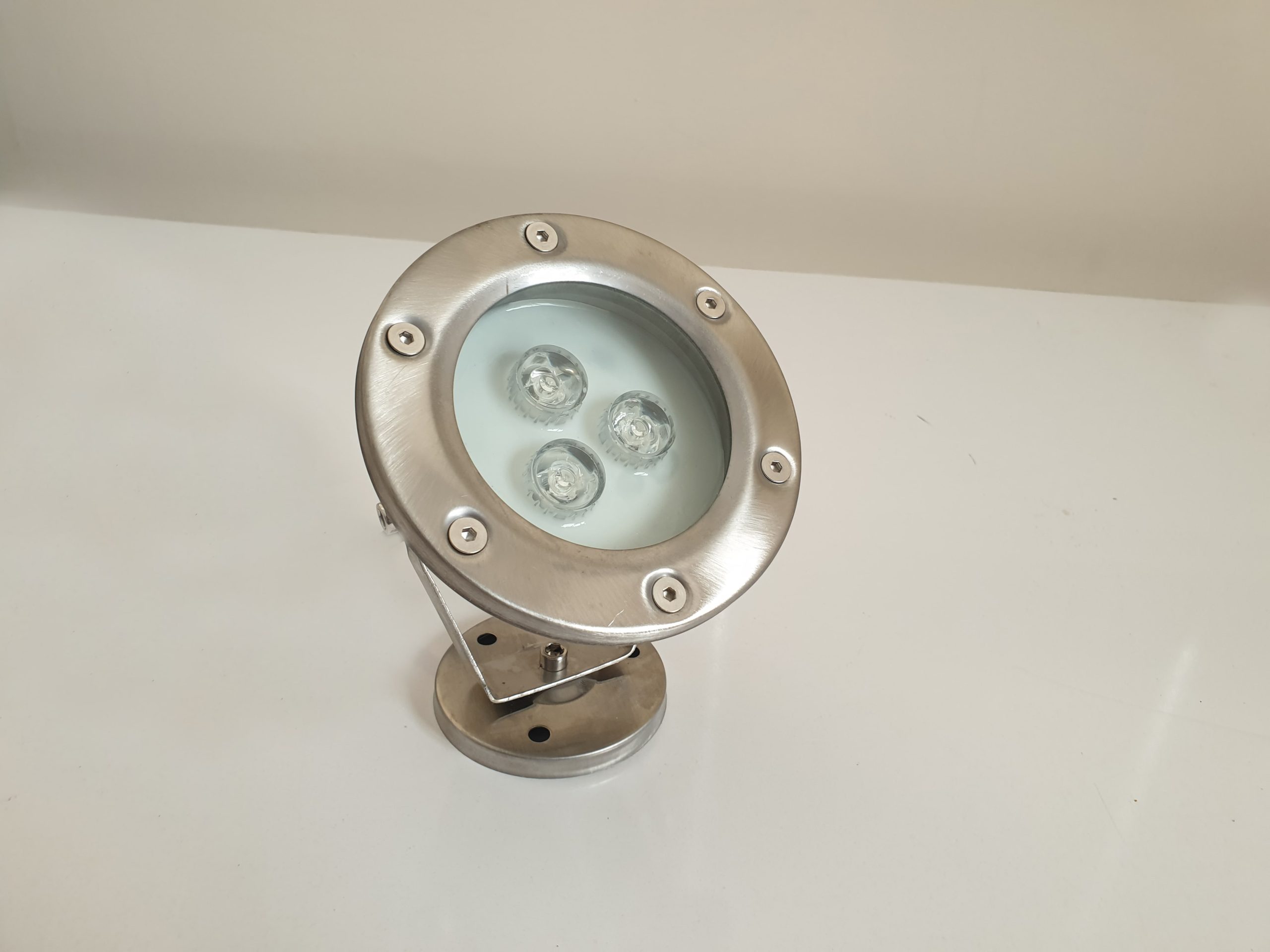 9w full color fountain light